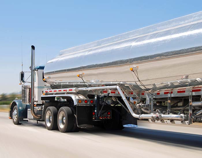 tank trailer rollover